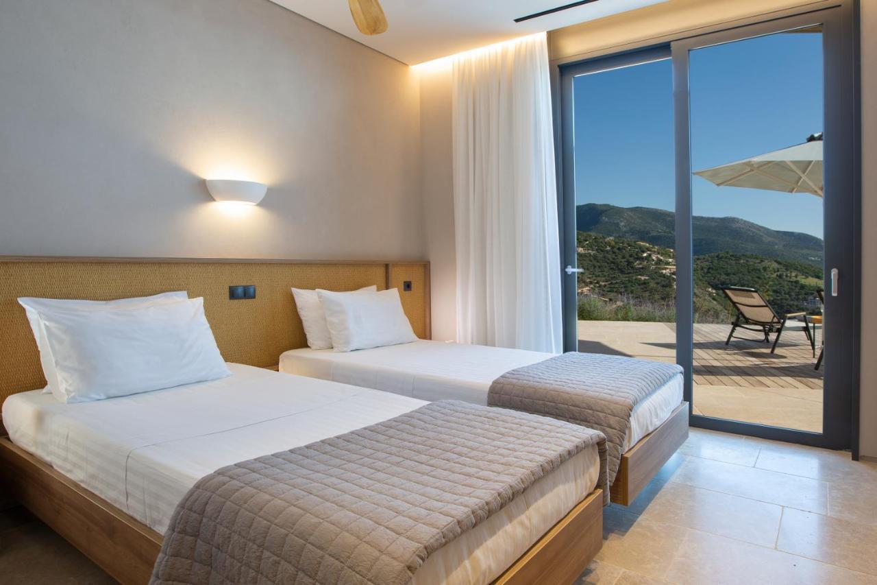 Blooms Of Sivota Bay - Luxury Villas With Private Heated Pool Exteriér fotografie
